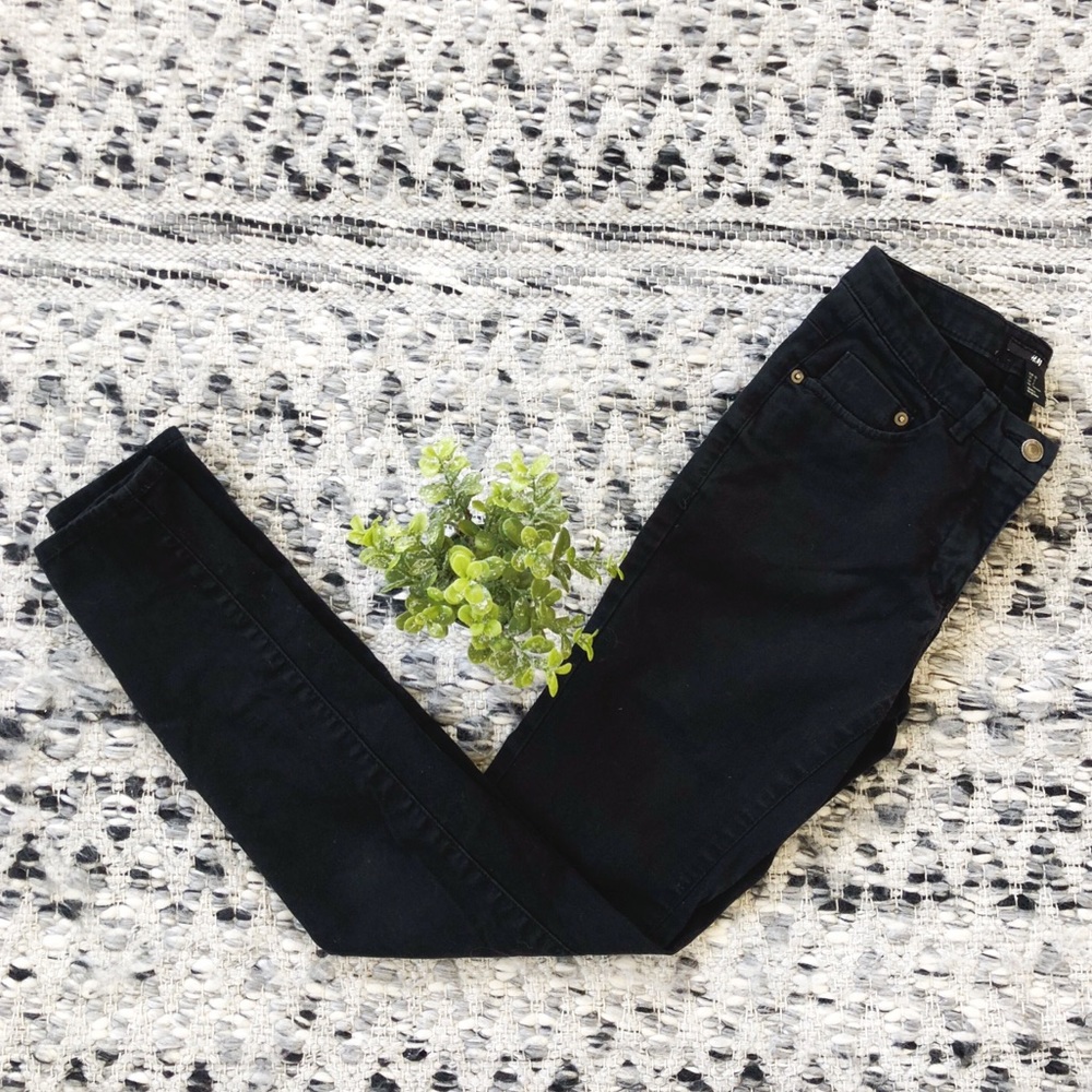 H&M Black Skinny Jeans